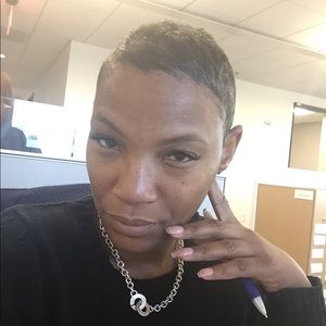 Meet your Posher, Laricia